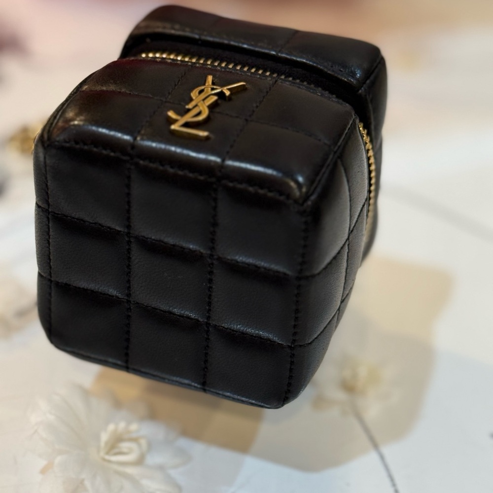 Saint Laurent Cassandre Metelasse Carre Mini Cube - Picture 5 of 8